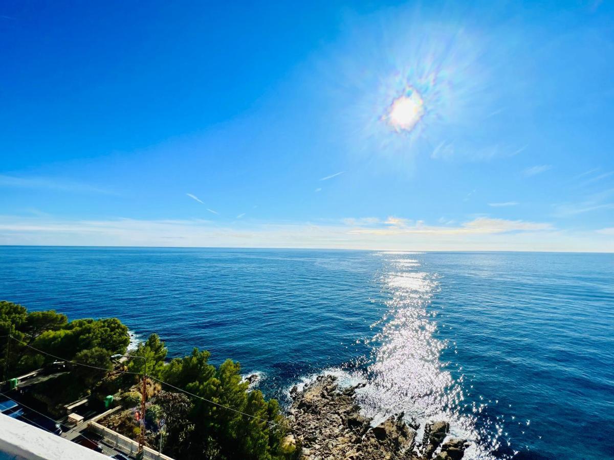 Suite Sunset 18 - Fronte Mare Санремо Экстерьер фото