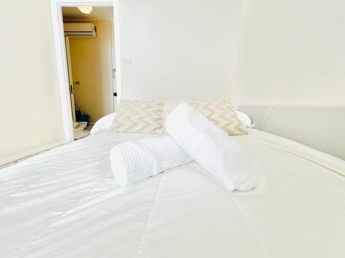 Suite Sunset 18 - Fronte Mare Санремо Экстерьер фото